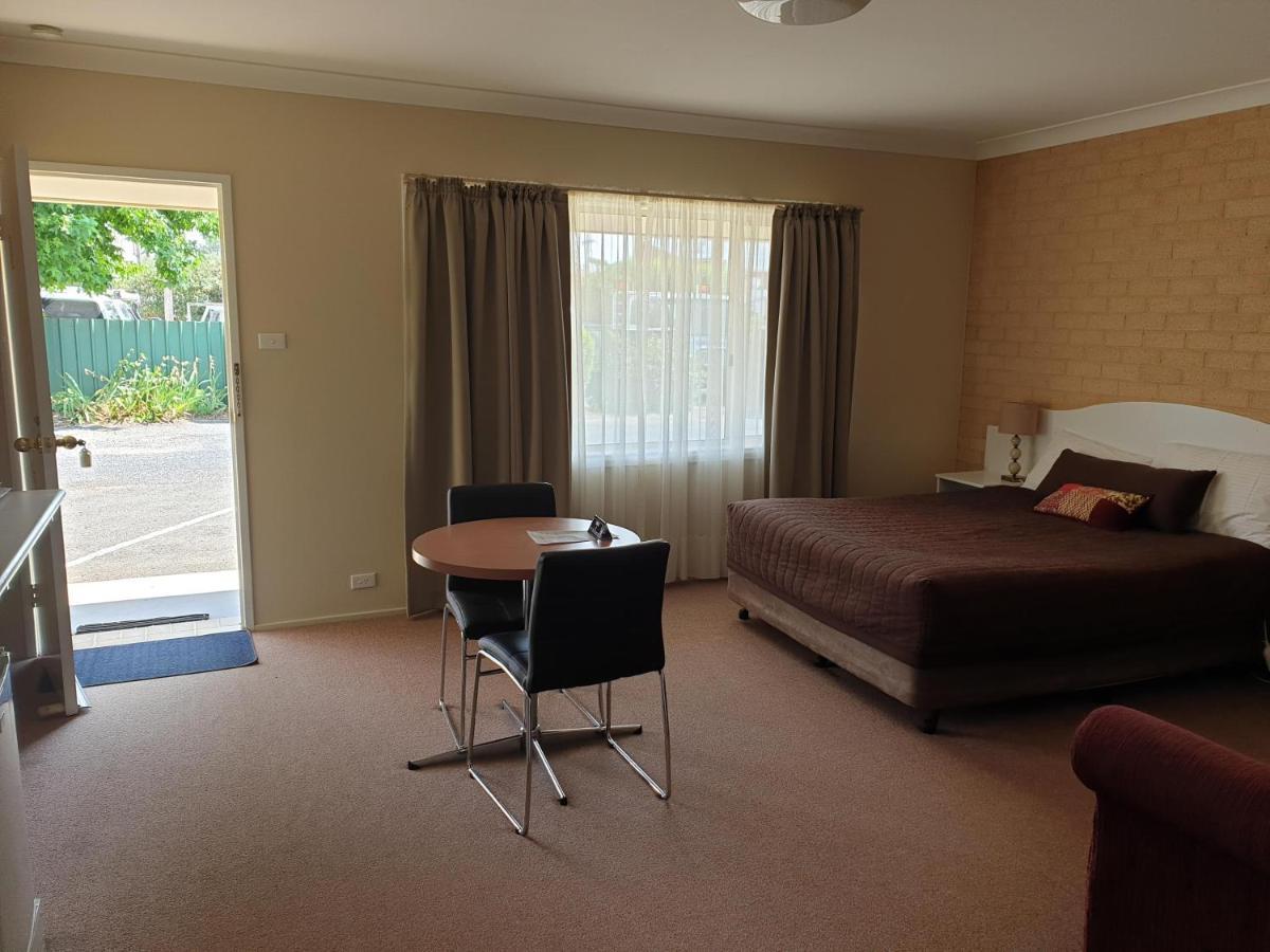 Blayney Central Motel Eksteriør bilde